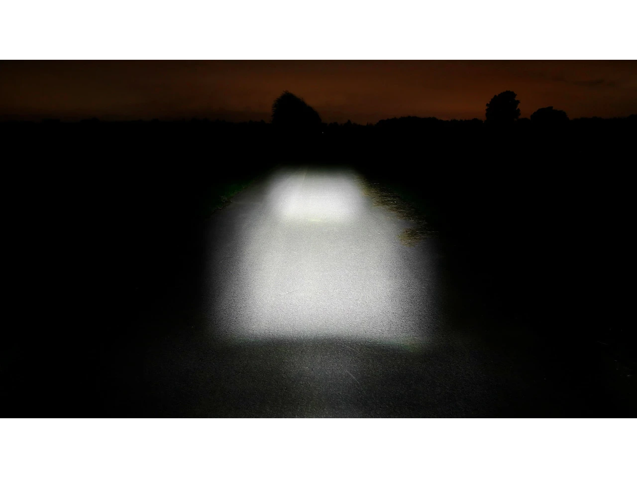 SIGMA Aura 80 Frontlicht + Blaze Rücklicht Mit Bremslicht LED Set Mit StVZO 7 SIGMA Aura 80 Frontlicht + Blaze Rücklicht Mit Bremslicht LED Set Mit StVZO – Bild 7